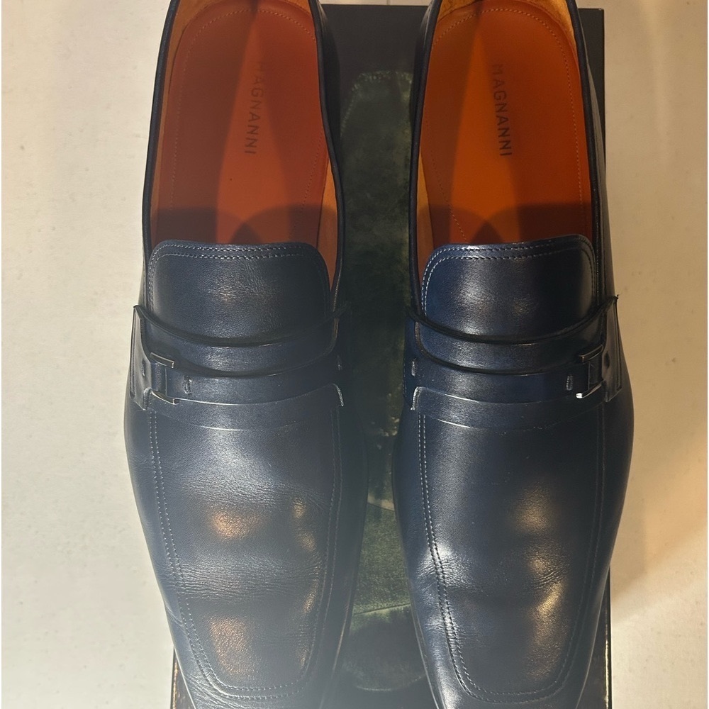 Size 13 blue leather Magnanni men’s shoe - Picture 2 of 3